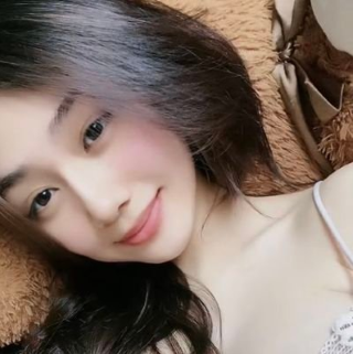 Clip sex Trần Hà Linh vú to chịch nhau cực phê với bạn trai